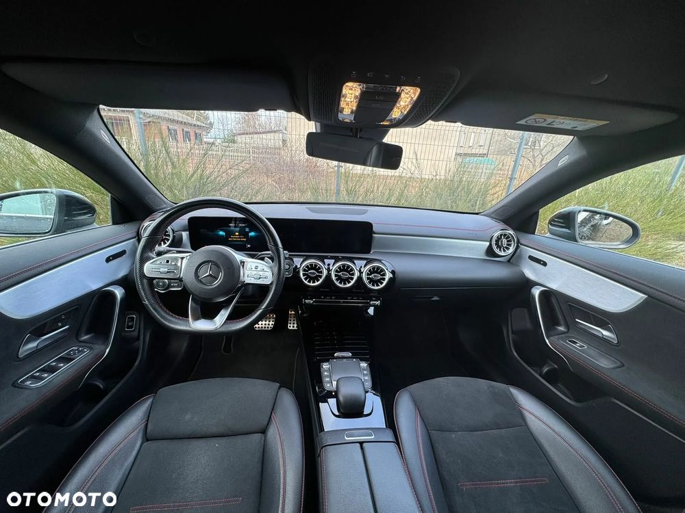 Mercedes-Benz CLA 200 d 8G-DCT AMG Line - 9