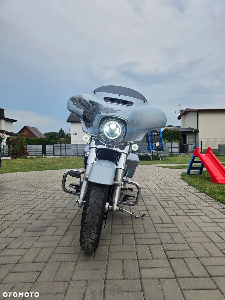 Harley-Davidson Touring Street Glide - 1