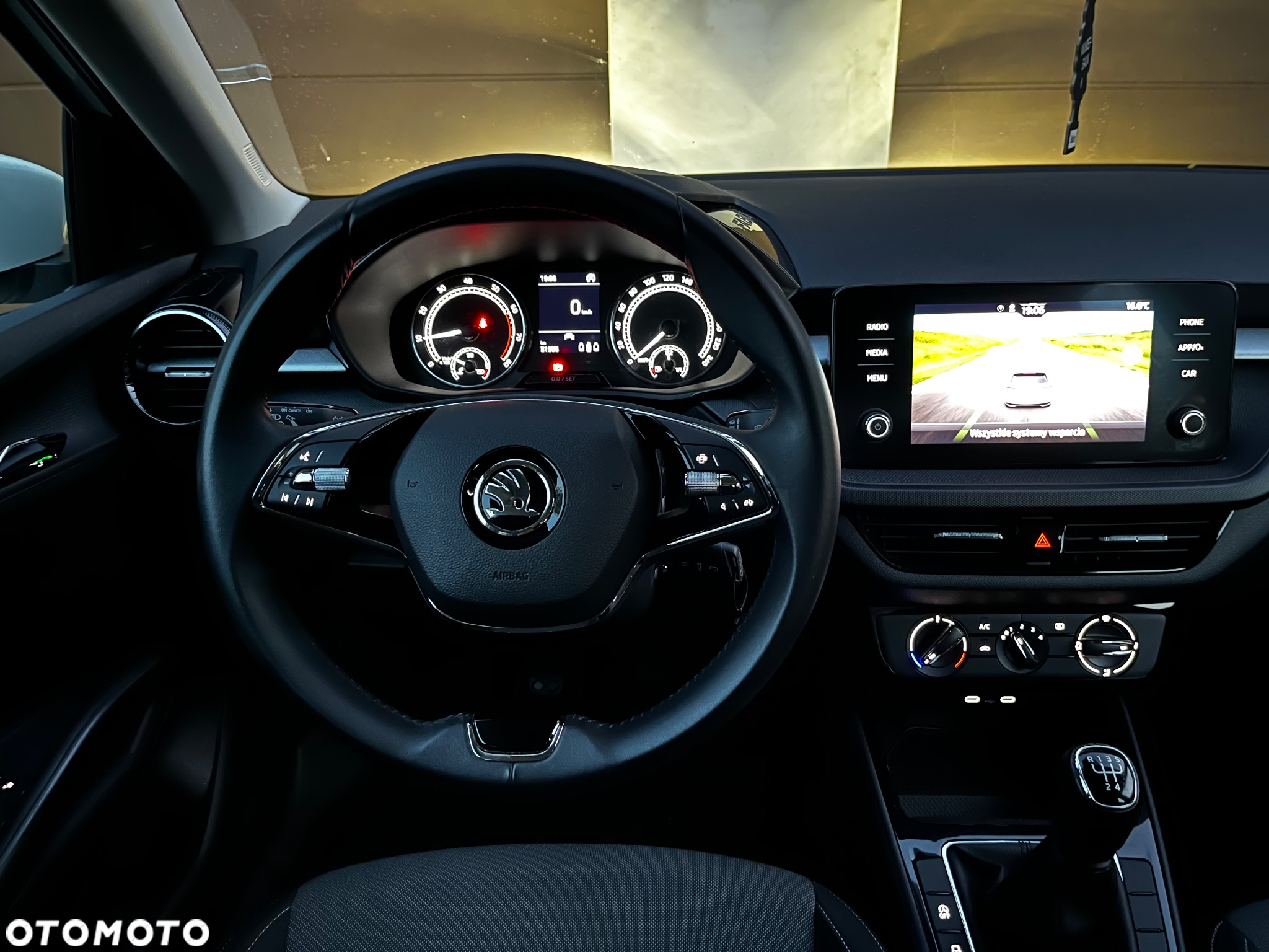 Skoda Fabia 1.0 Ambition - 11