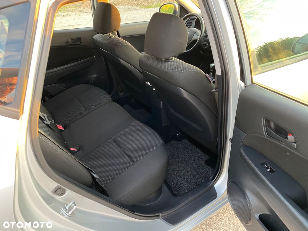 Hyundai i30 1.4 Edition Plus - 25