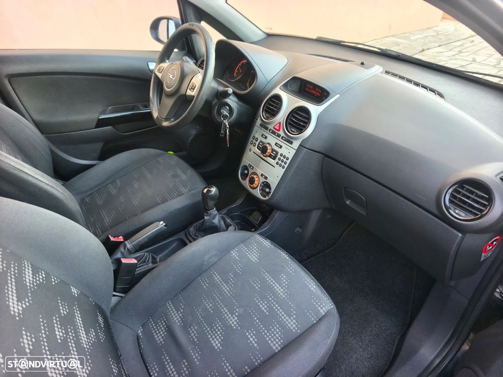 Opel Corsa 1.3 CDTI Enjoy 88g - 14