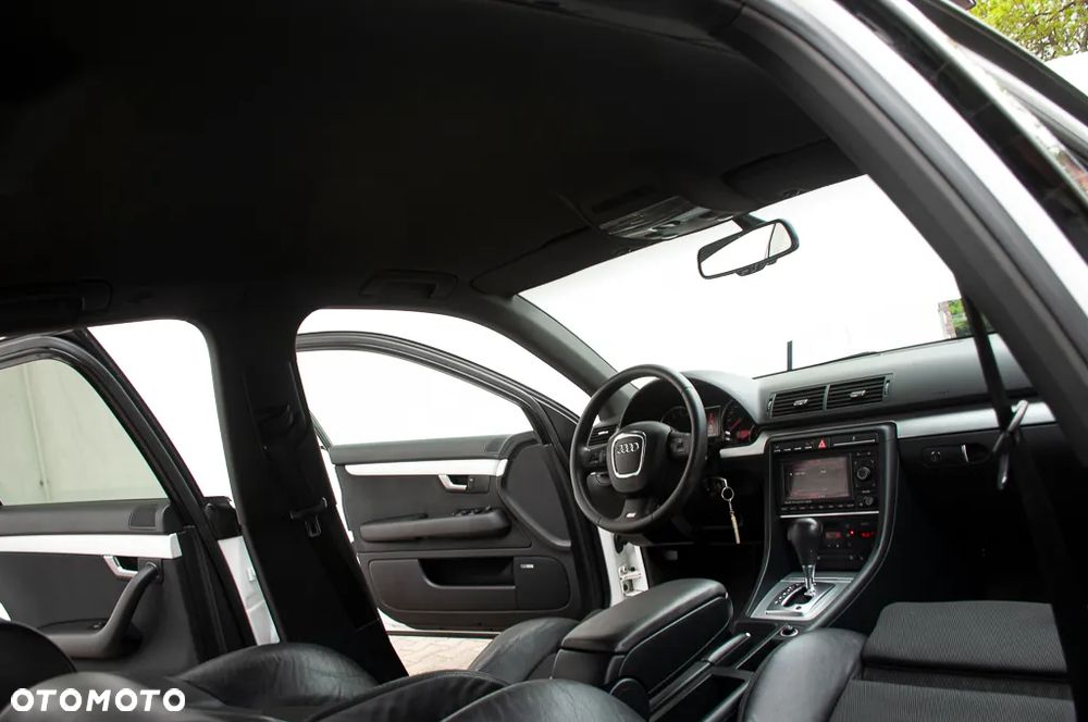 Audi A4 Avant 1.8 T multitronic - 24