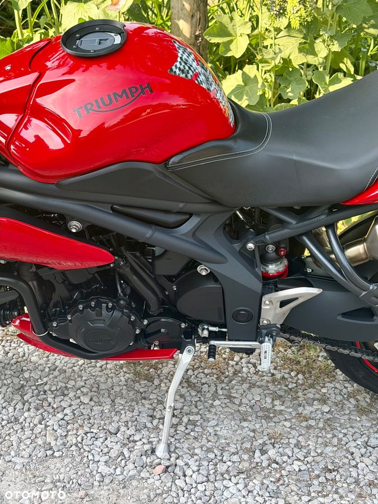 Triumph Speed Triple - 37