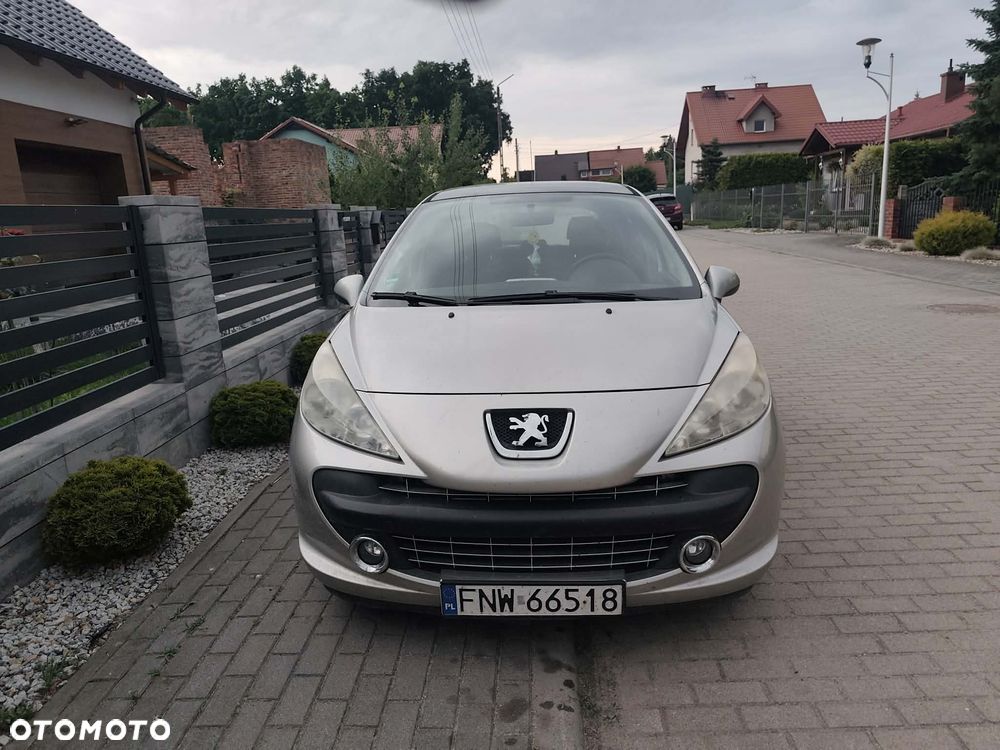 Peugeot 207 1.6 - 2