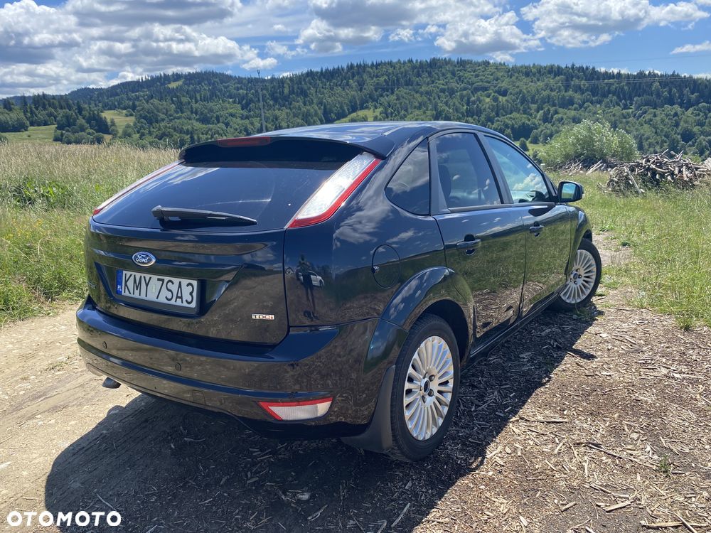 Ford Focus - 9
