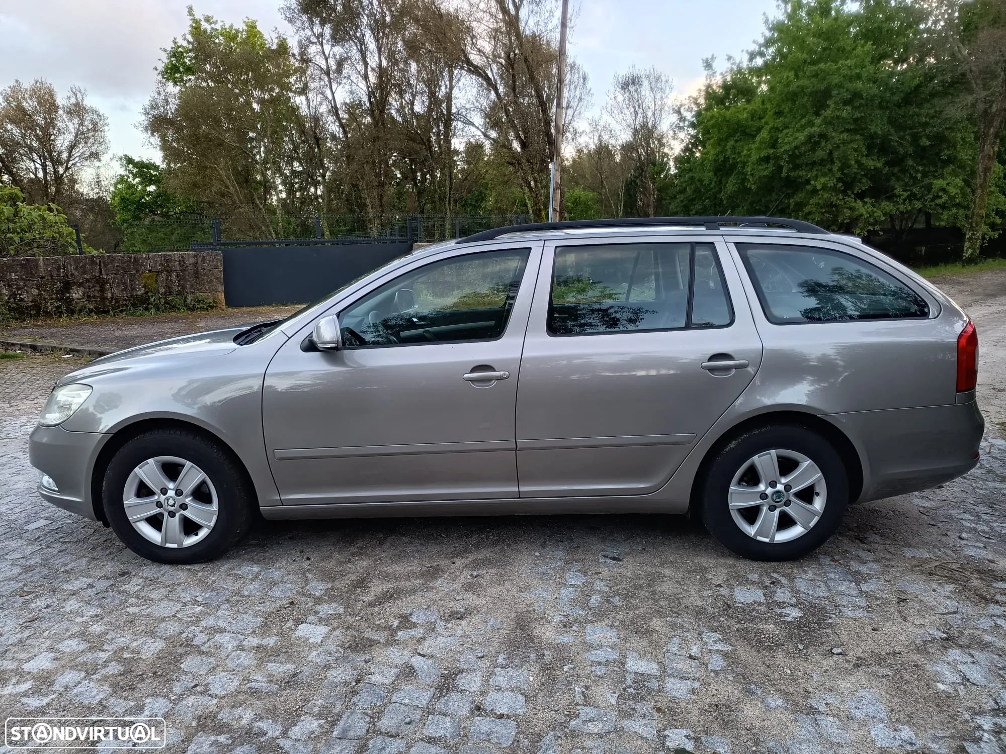 Skoda Octavia Break 1.6 TDi Ambition - 4
