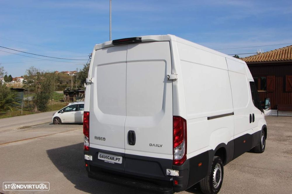 Iveco Daily 2.3 35S16V 3520L 12M3 - 16