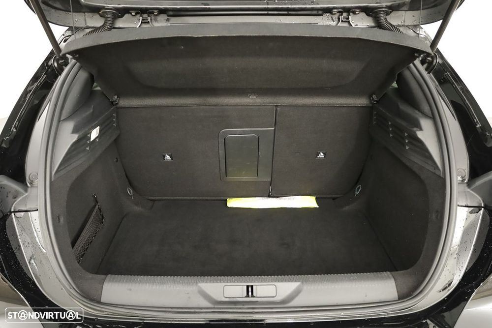 Peugeot 308 1.2 PureTech GT EAT8 - 24