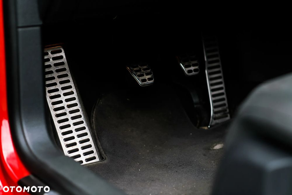 Volkswagen Golf 2.0 GTI - 19