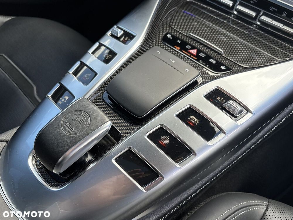 Mercedes-Benz AMG GT - 19