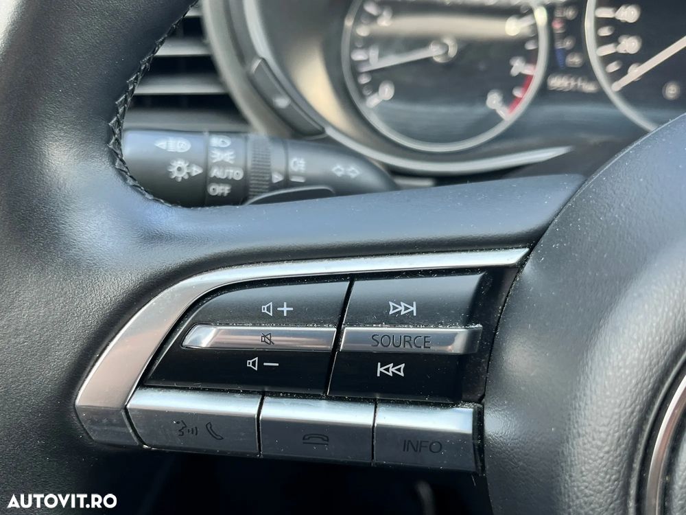 Mazda CX-30 - 16
