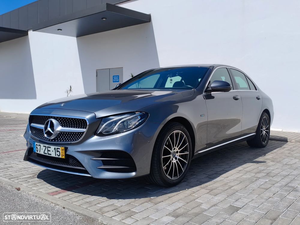 Mercedes-Benz E 300 de AMG Line - 13