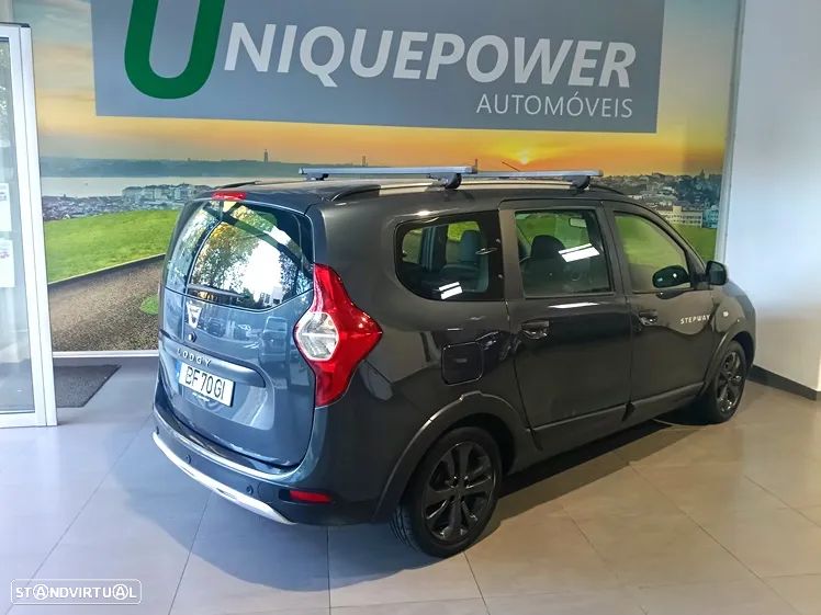 Dacia Lodgy TCe 115 Stepway - 5