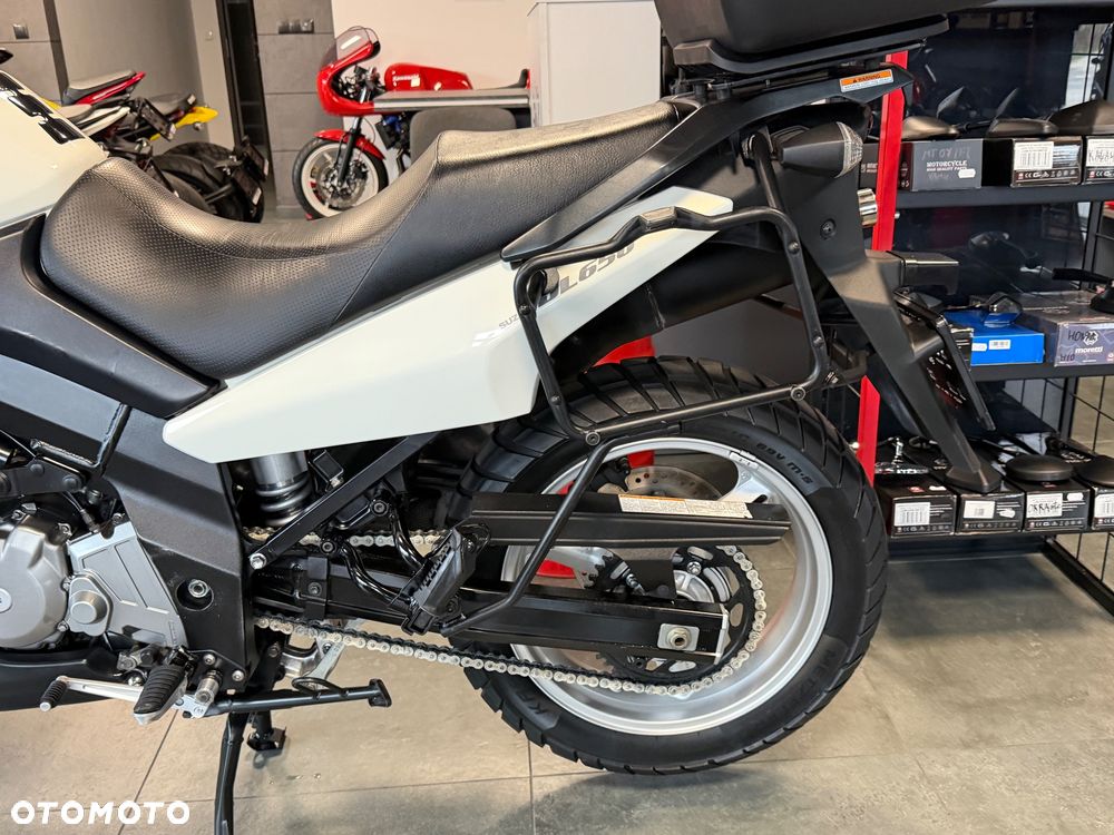 Suzuki V-STROM - 38