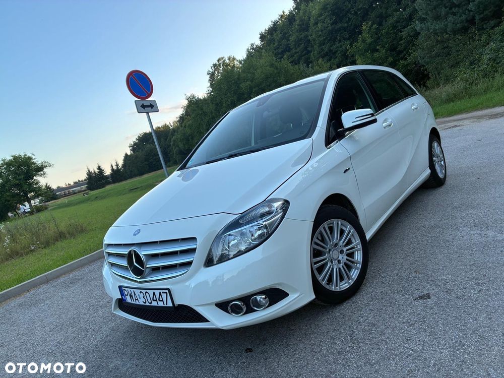 Mercedes-Benz Klasa B 200 (BlueEFFICIENCY) - 2