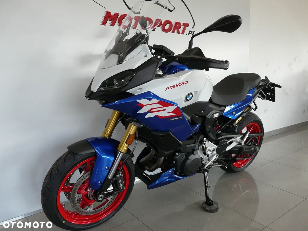 BMW XR - 3