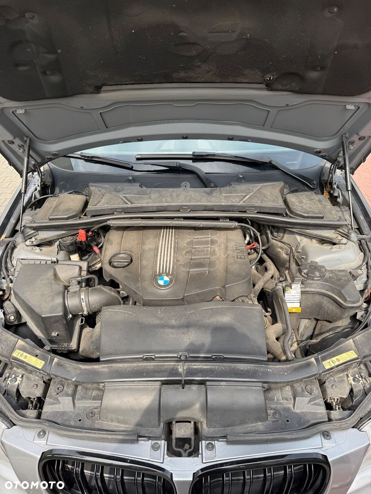 BMW Seria 3 - 23