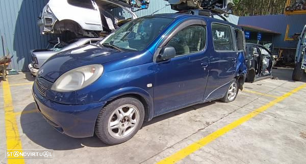 Para Peças Toyota Yaris Verso Van (_P2_) - 2