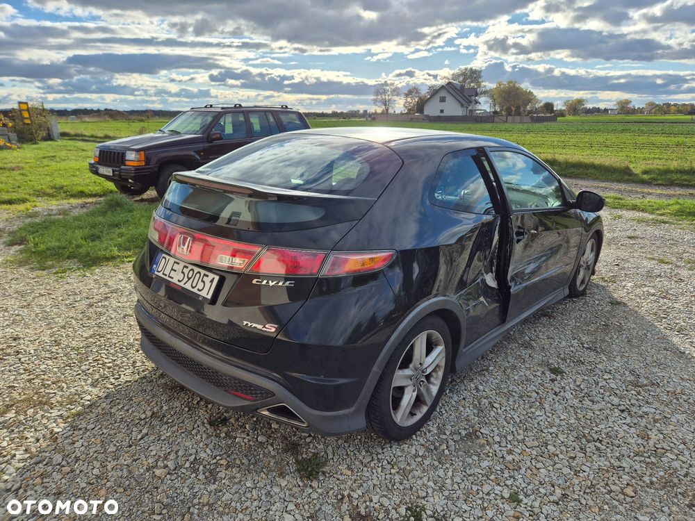 Honda Civic 2.2i-CTDi TypeS - 10
