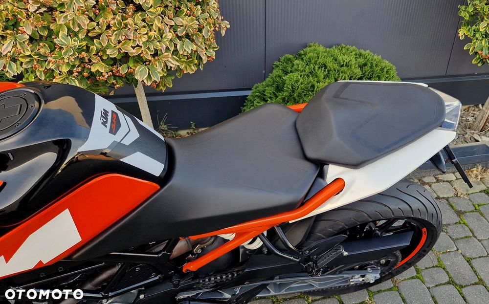 KTM Duke - 32