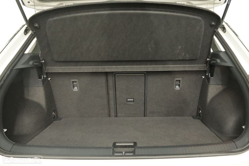 VW T-Roc 1.0 TSI Life - 23