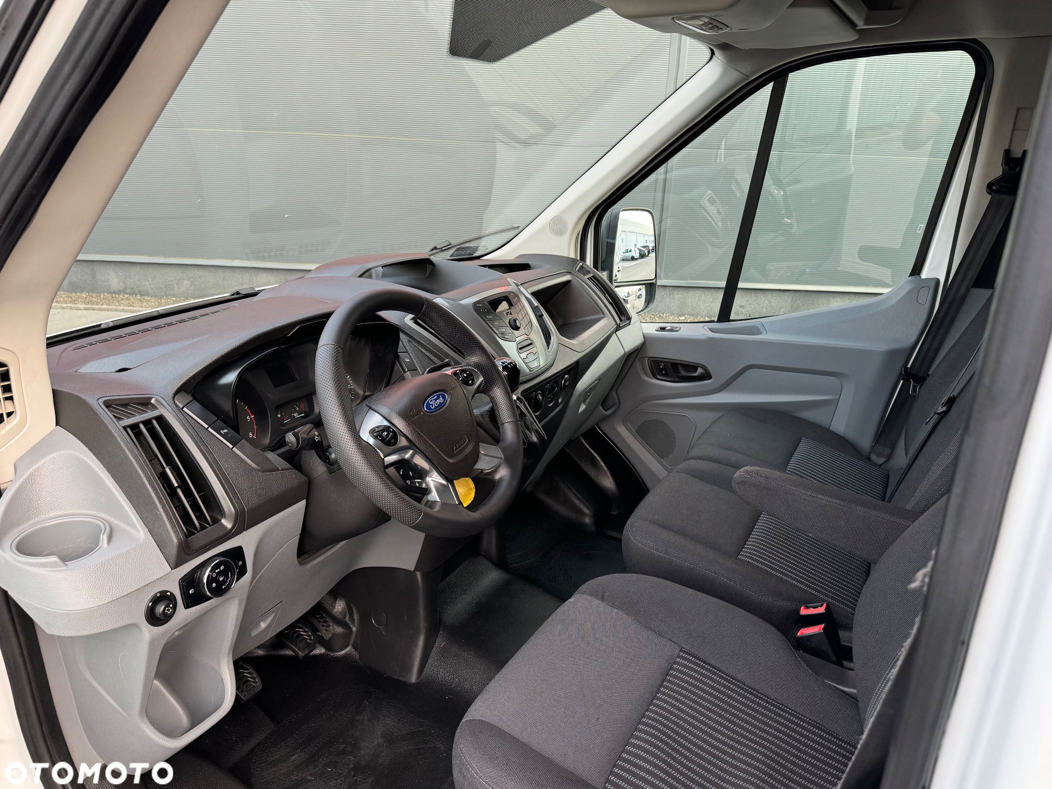 Ford Transit L2H2 - 5