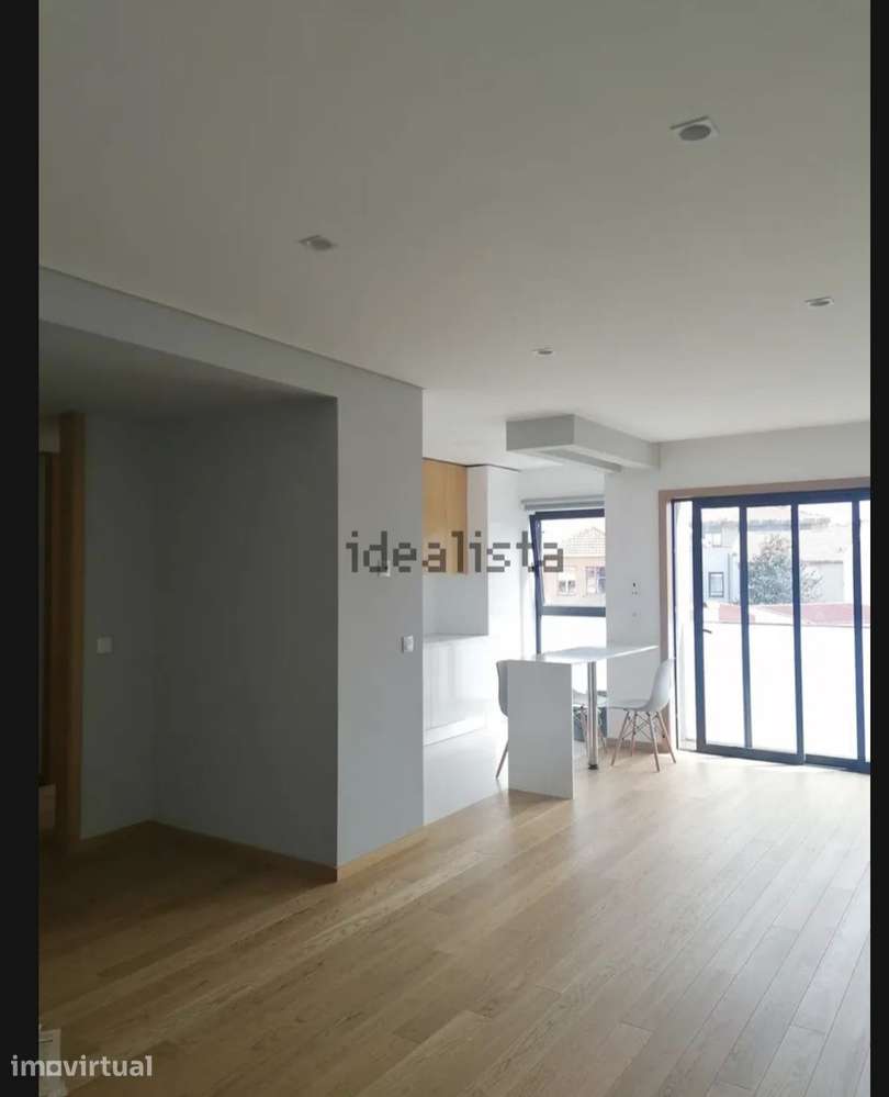 Apartamento T1 para arrendamento - Grande imagem: 4/16