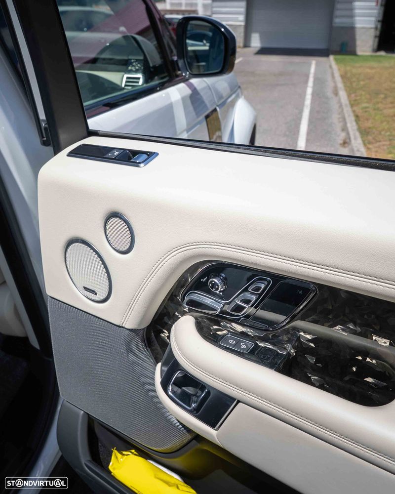 Land Rover Range Rover 3.0 i6 LWB Autobiography - 36