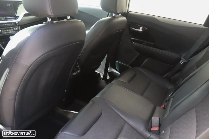 Kia Niro 1.6 GDi HEV Tech - 28