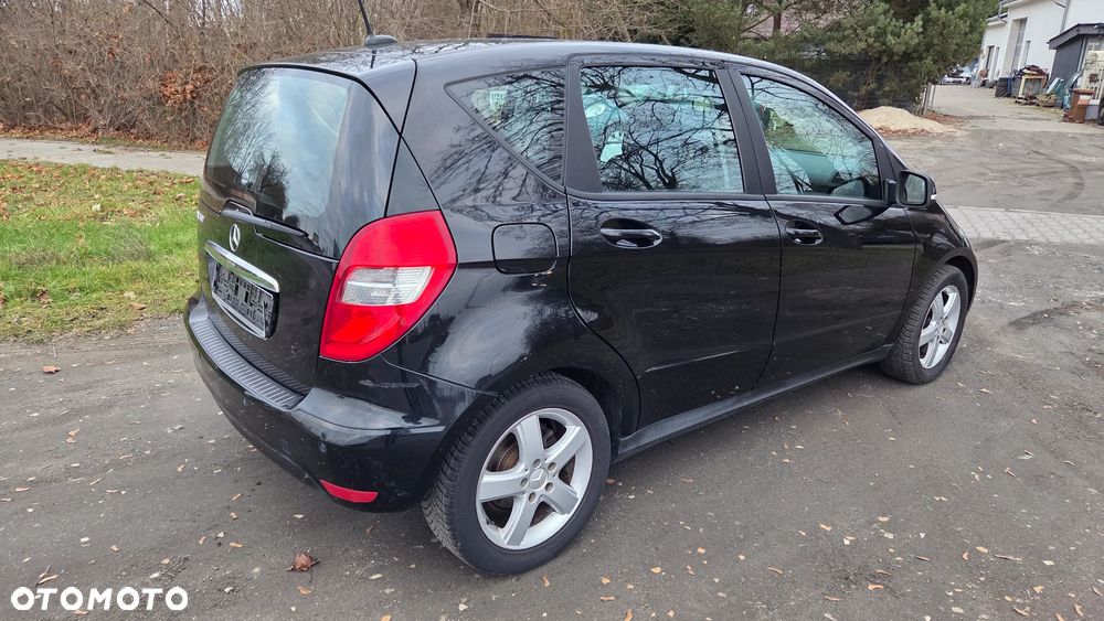 Mercedes-Benz Klasa A 160 Autotronic - 6