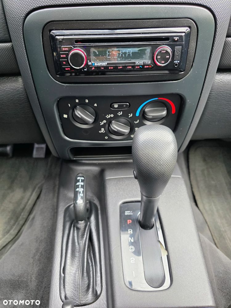 Jeep Cherokee 2.8 CRD Renegade - 29