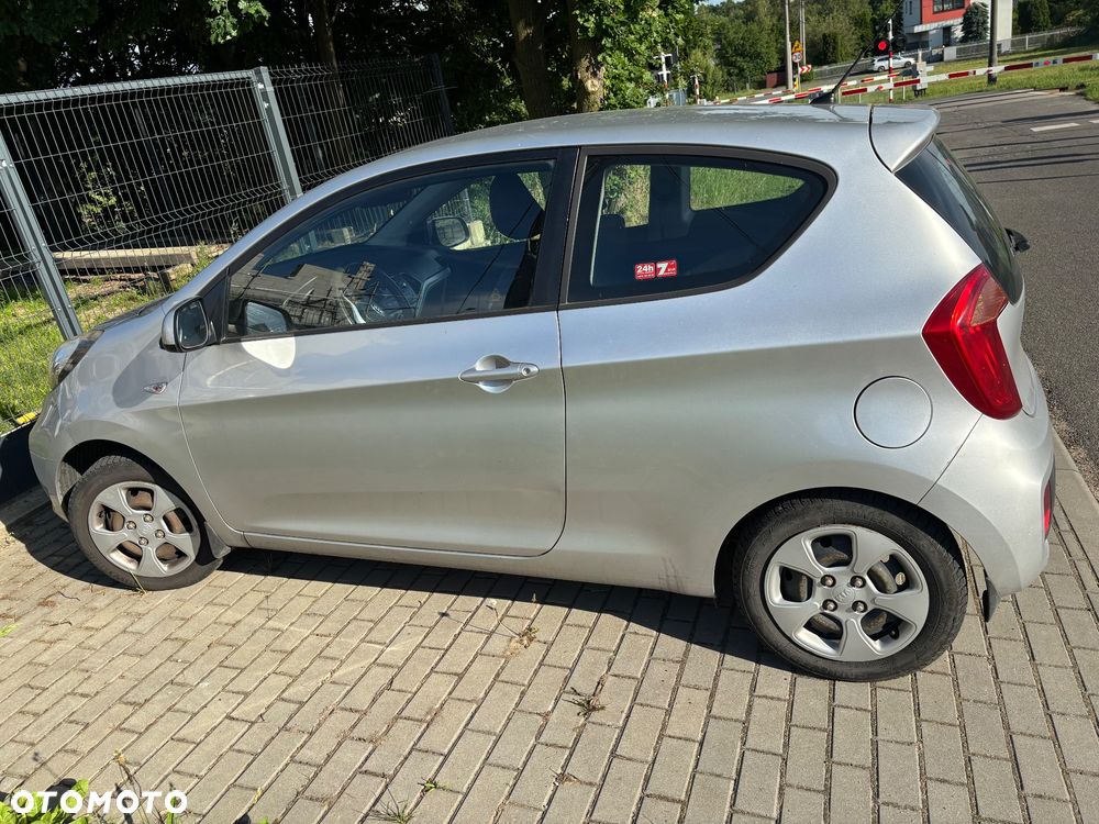 Kia Picanto 1.0 L - 4