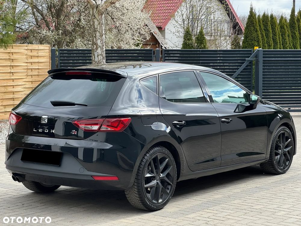 Seat Leon 2.0 TDI FR Black S&S DSG - 6