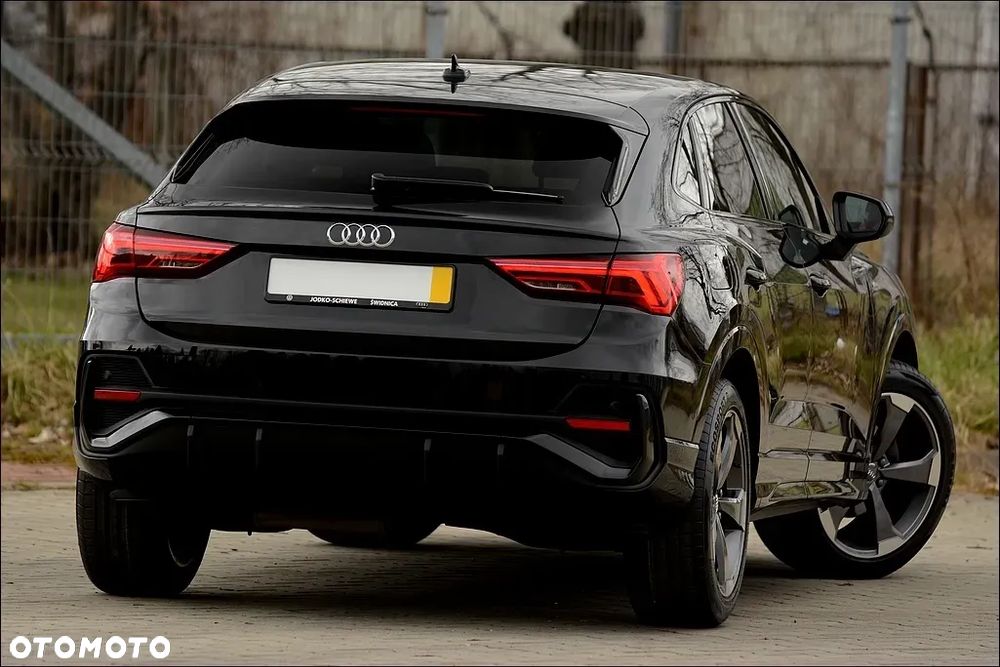 Audi Q3 Sportback 35 TDI S tronic S line - 5