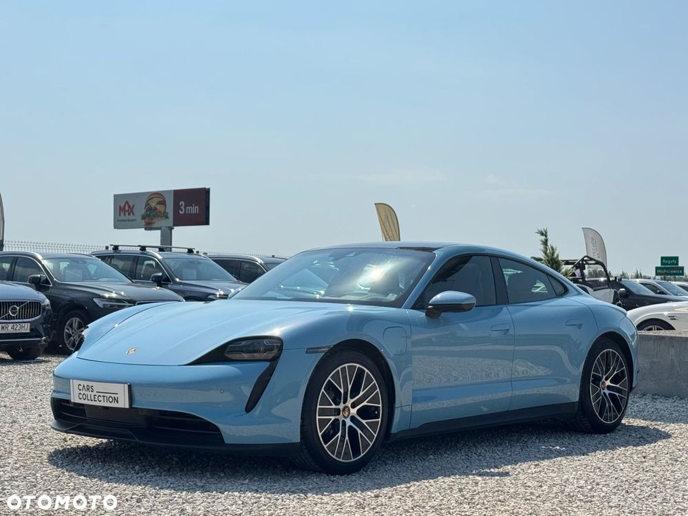 Porsche Taycan - 9