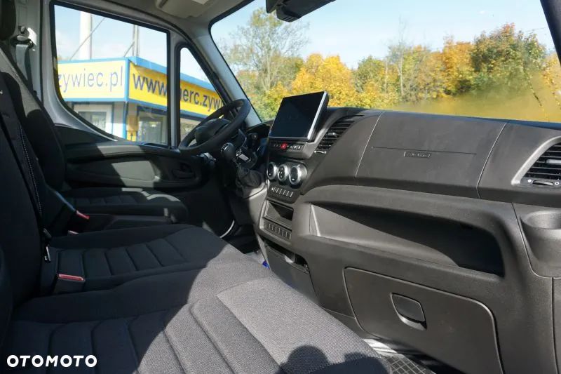 Iveco 50C18 DOSTĘPNY OD RĘKI, PODWOZIE, skrzynia wywrotka żuraw HDS - 8