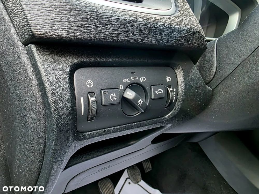 Volvo V40 - 28
