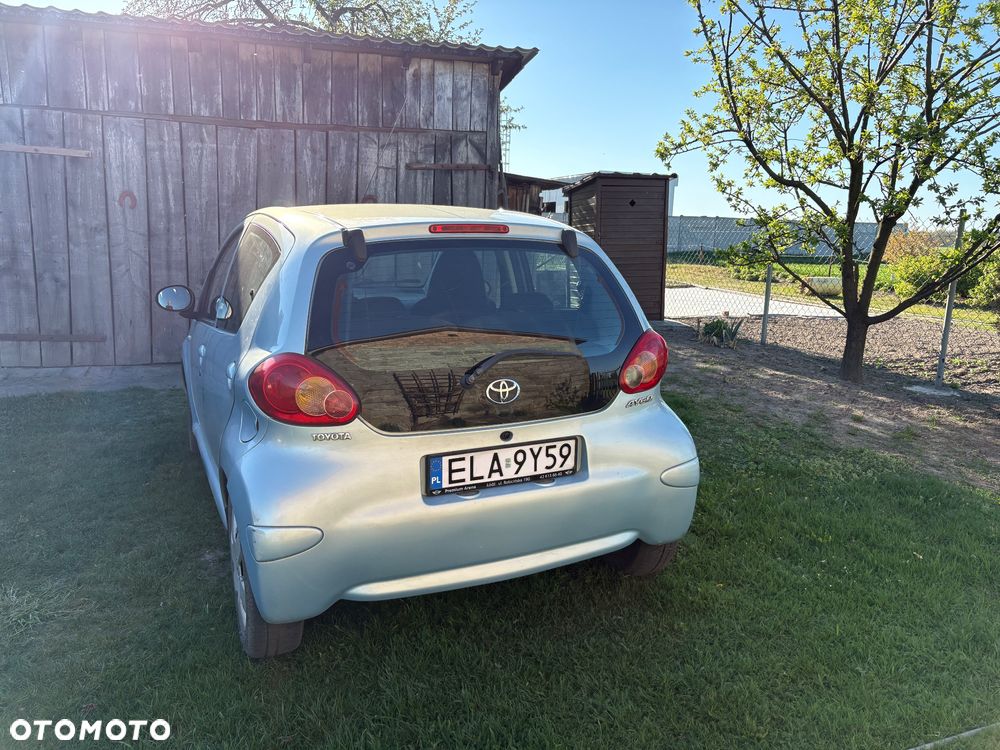 Toyota Aygo Standard - 4