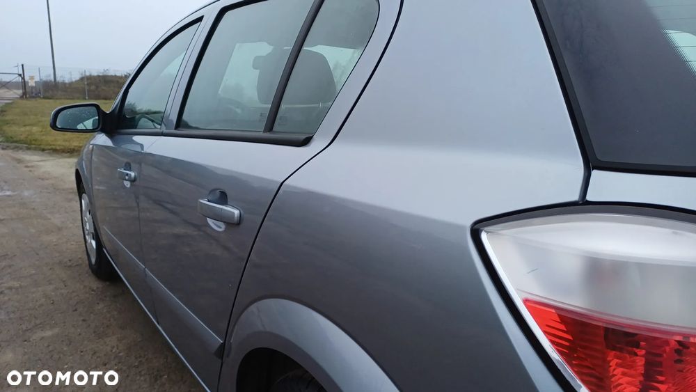 Opel Astra 1.6 Edition - 4