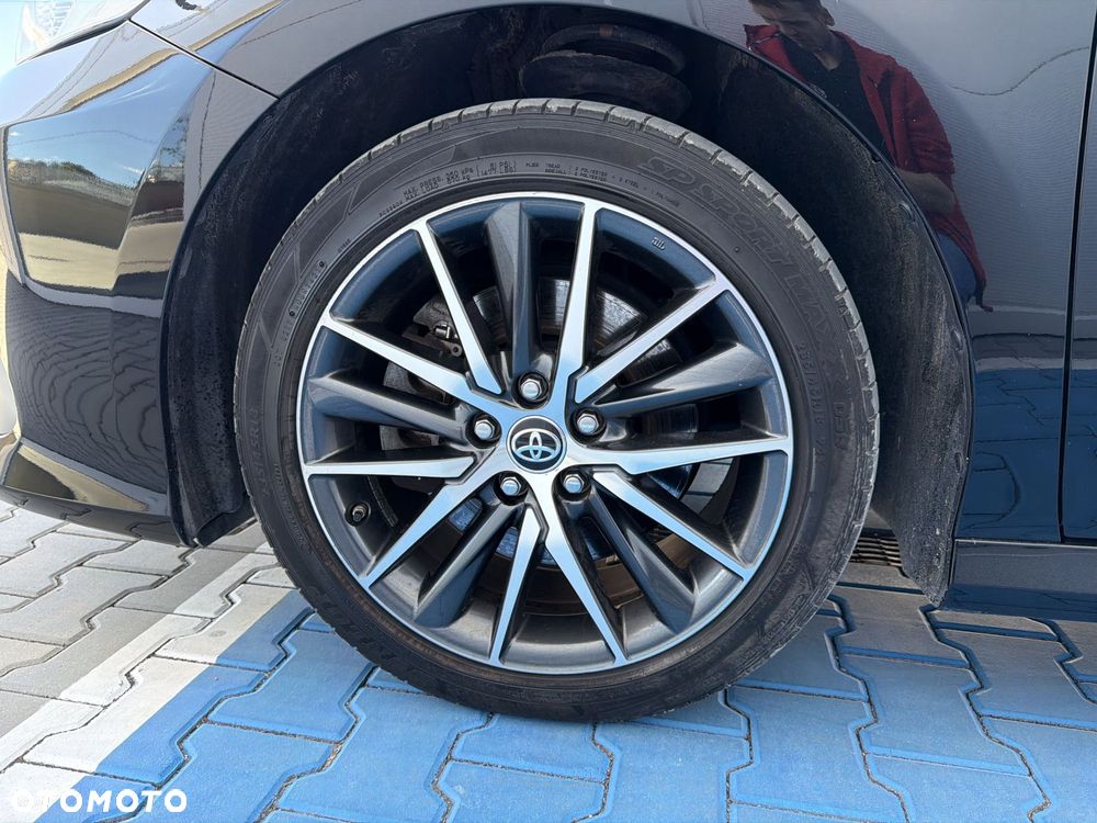 Toyota Camry 2.5 Hybrid Prestige CVT - 25