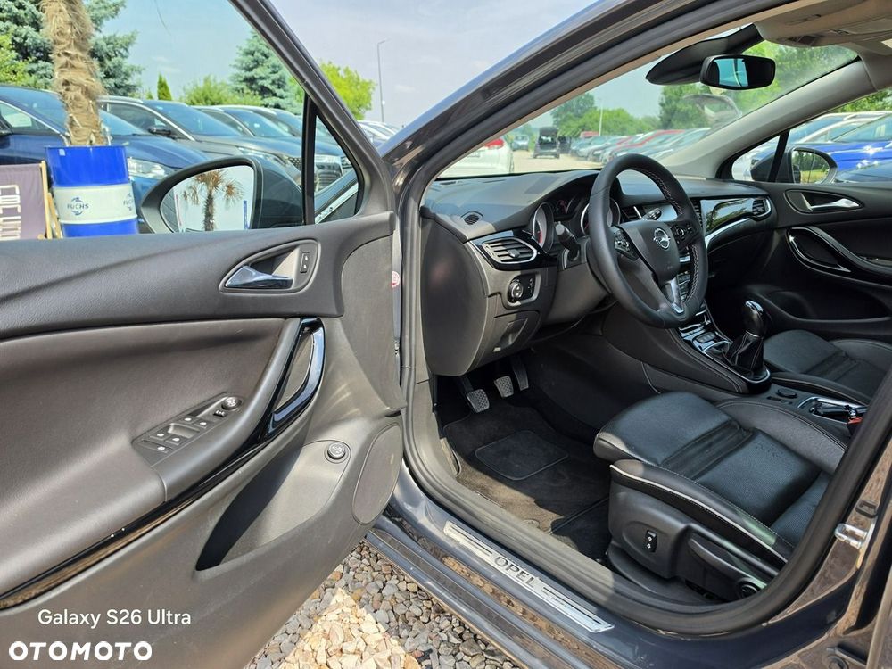 Opel Astra 1.6 BiTurbo D (CDTI) Start/Stop Innovation - 26