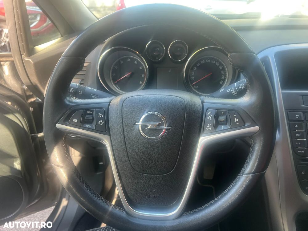 Opel Astra 1.4 Turbo ECOTEC Enjoy - 18