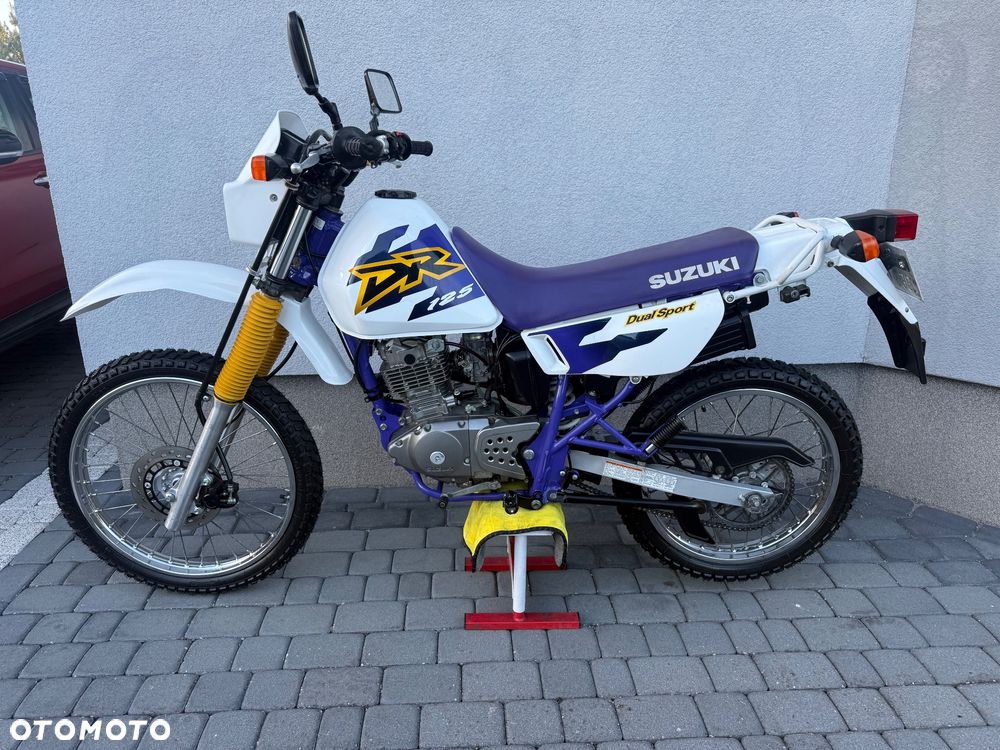 Suzuki DR - 20