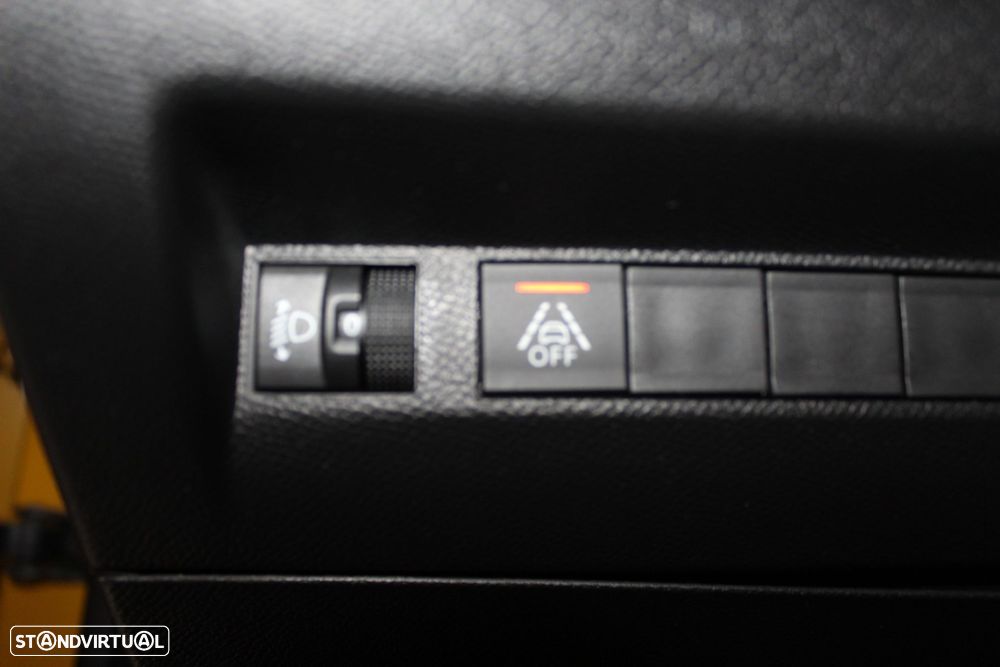 Peugeot 208 1.2 PureTech Active Pack - 13