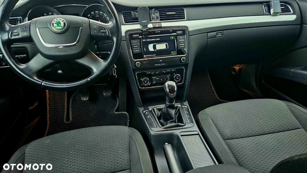 Skoda Superb 2.0 TDI 4x4 Platinum - 15