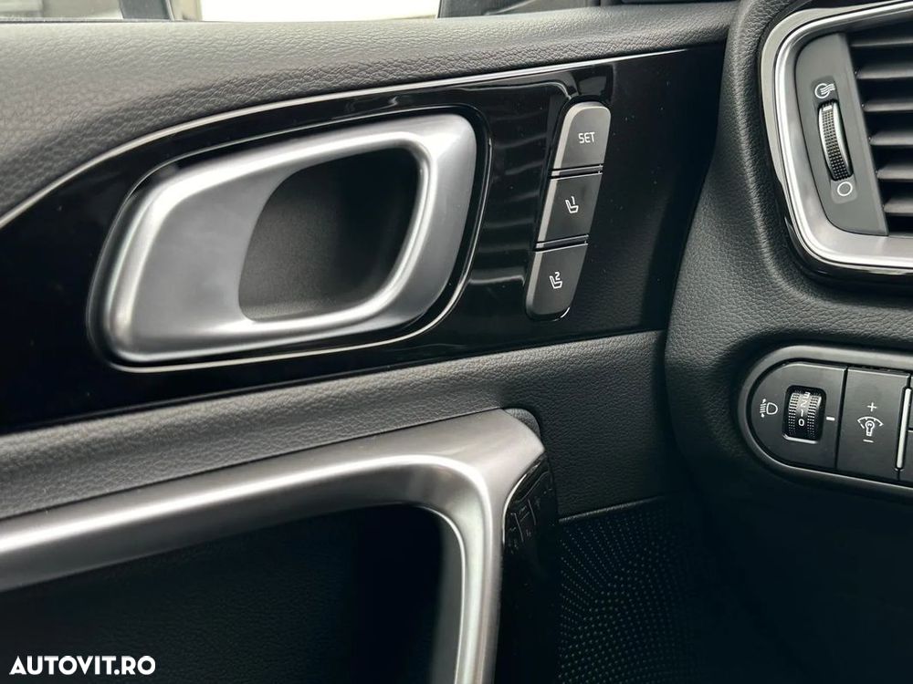 Kia XCeed - 25