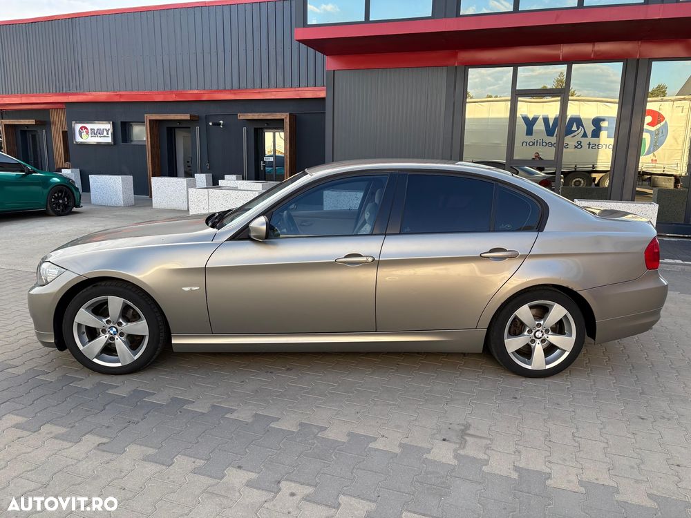 BMW Seria 3 320d - 1