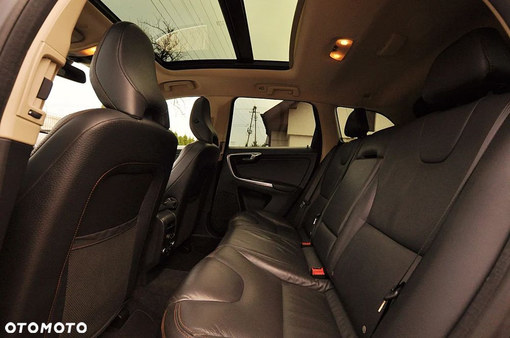 Volvo XC 60 D4 Summum - 18