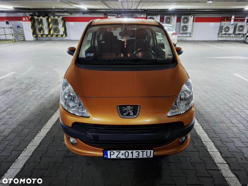 Peugeot 1007 1.6 Trendy 2-Tronic - 2