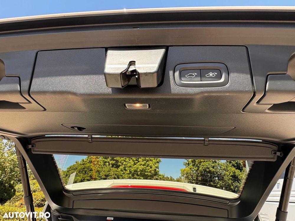 Volvo XC 60 - 25